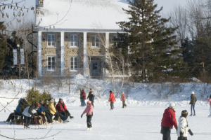 Patinage sur le lac./ Photo SaintBruno.ca